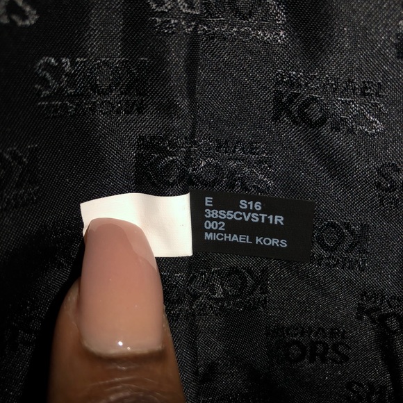 Sold - Picture 5 of 7